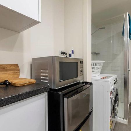 Readyset Apartments On Anthony Melbourne Dış mekan fotoğraf