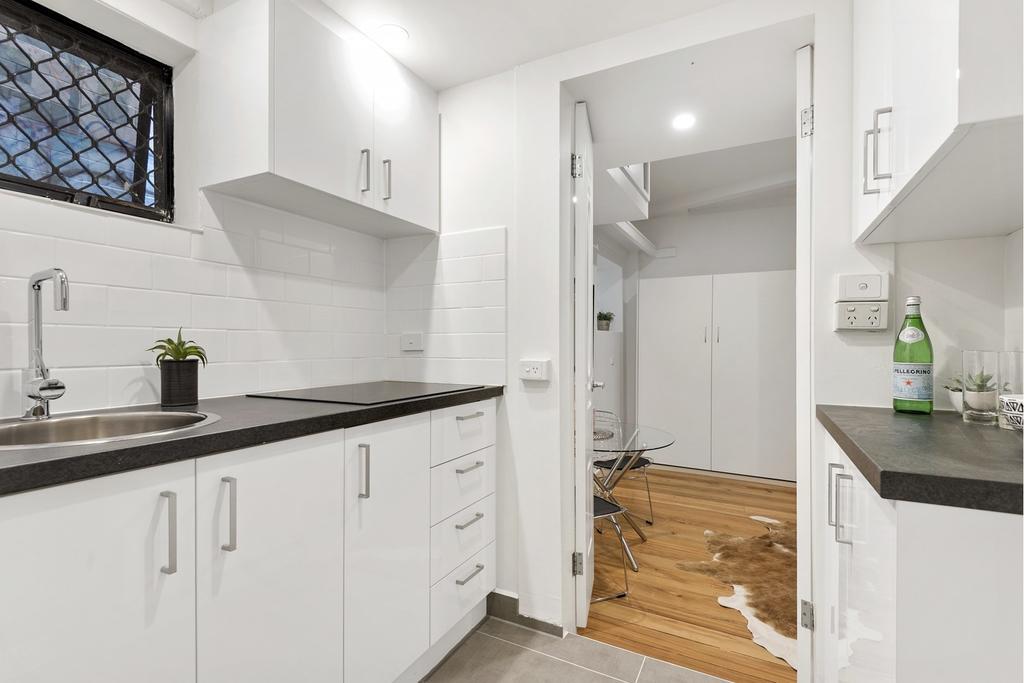 Readyset Apartments On Anthony Melbourne Dış mekan fotoğraf